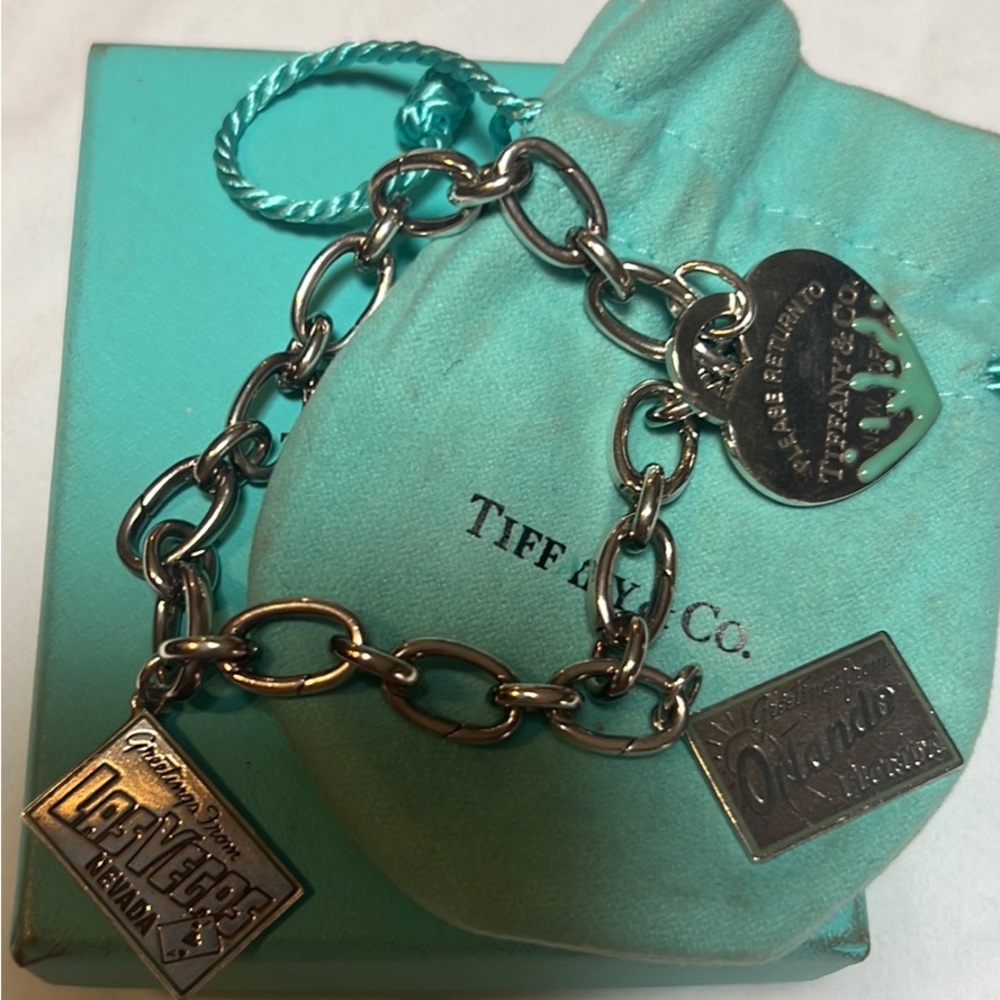 COPY - Tiffany charm bracelet with charms